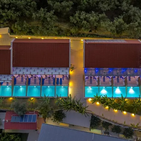 Kozanos With Private Pool Apartment