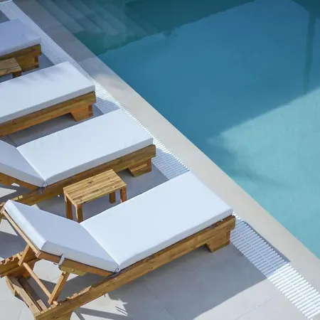 Kozanos With Private Pool Apartment *