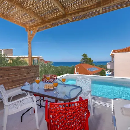 Apartment Kozanos With Private Pool Amoudi